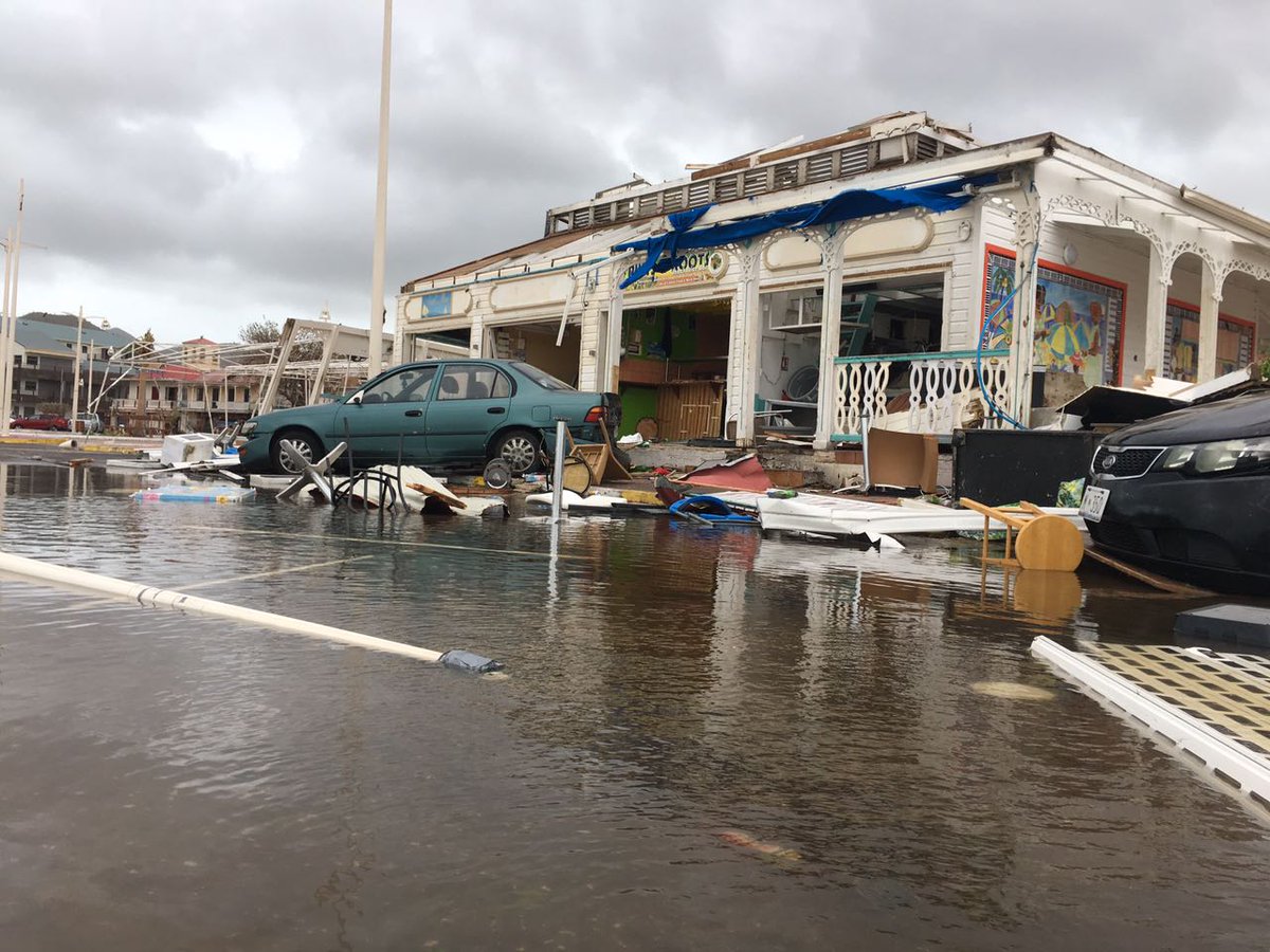 Hurricane Irma live updates: Hurricane Irma hits Caribbean, Florida