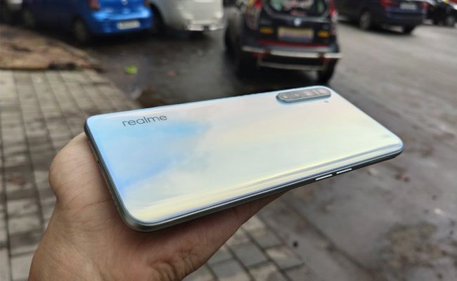 Realme XT Price and Specifications